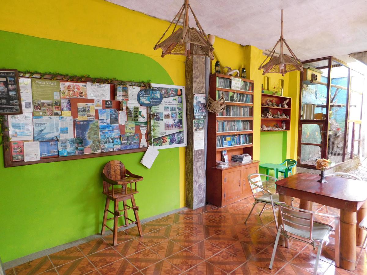 Hostal Maxima Puerto Lopez Exterior photo